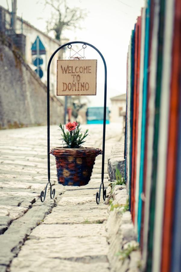 Hotel Domino Gjirokastër Eksteriør billede